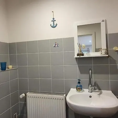 Apartment Am Pruesssee In Guster