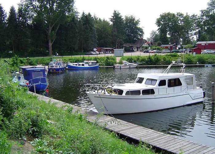 Am Pruesssee In Guster